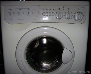Продаю стиральную машину Indesit WS84TX - Изображение #1, Объявление #177052